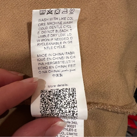 SHEIN Camel Blazer - Picture 5 of 6